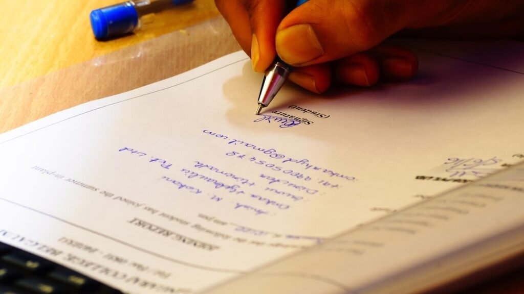 Contract and types of contract – PDF guide, free to download
